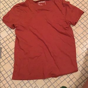 Rust red urban pipeline t-shirt